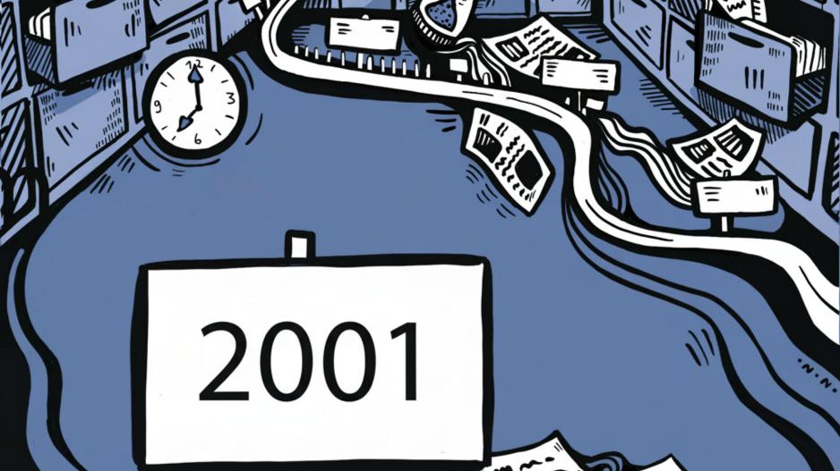 geöffnete Archivschränke, Dokumente, Uhren und ein Schild mit der Jahreszahl 2001
